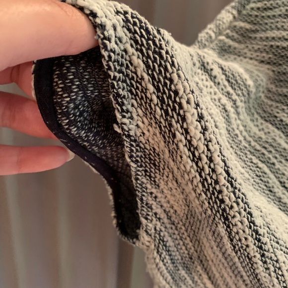 Vince Camuto Poncho/Pullover/Cardigan/Shawl/Shrug - Picture 2 of 6